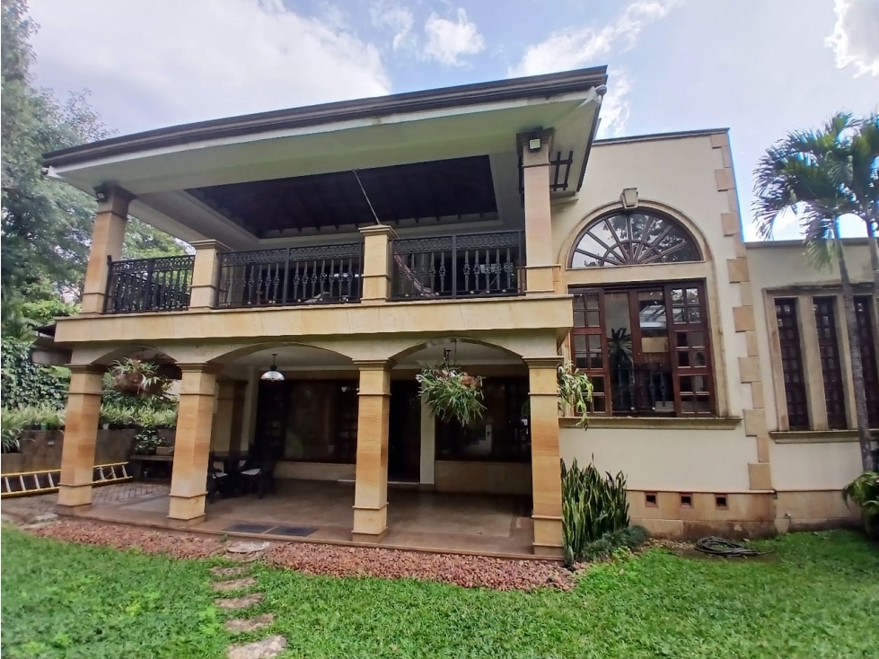 House for rent in El Campestre, Medellín