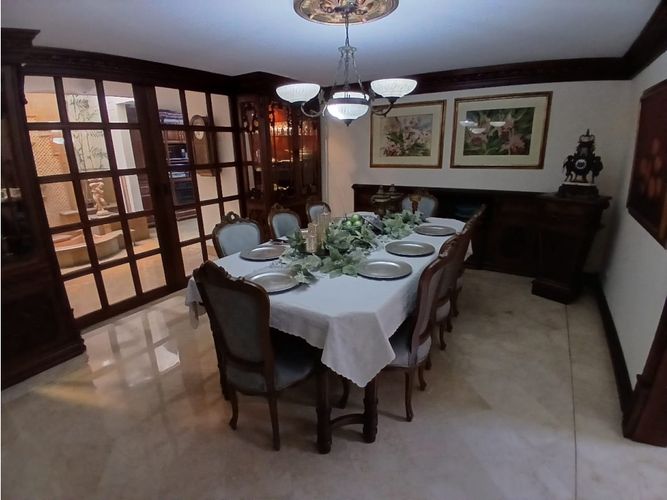 Casa de 6 alcobas en arriendo en El Campestre, Medellín, 646 m² · foto 7 de 20