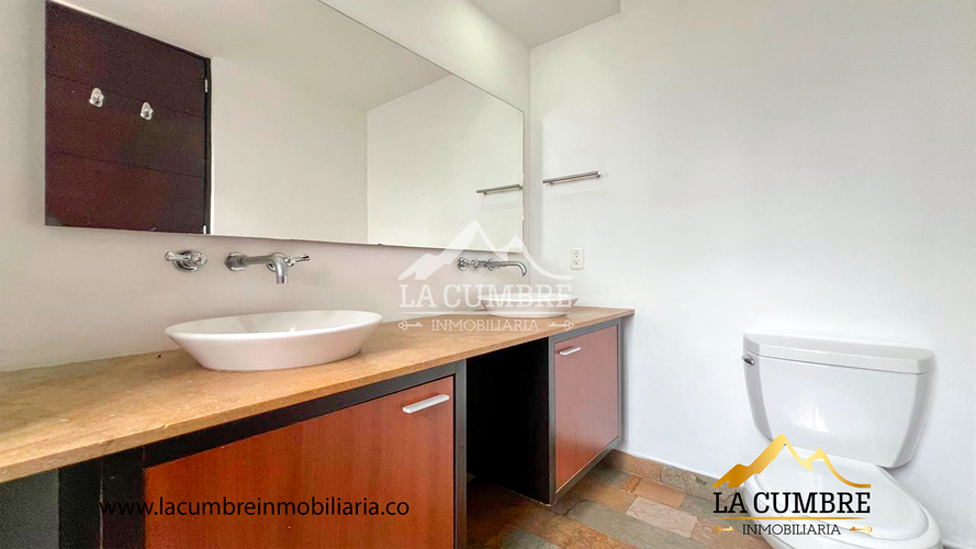Apartamento de 2 alcobas en arriendo en Los Balsos, Medellín, 100 m² · foto 17 de 17