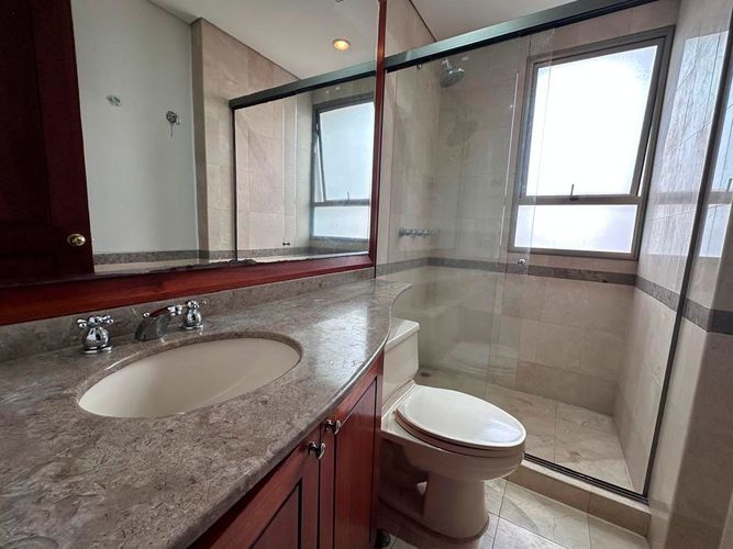 Apartamento de 3 alcobas en venta en El Poblado, Medellín, 316 m² · foto 17 de 17