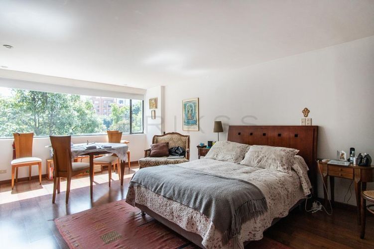 Apartamento de 1 alcoba en venta en Chico Norte, Bogotá, 230 m² · foto 14 de 16