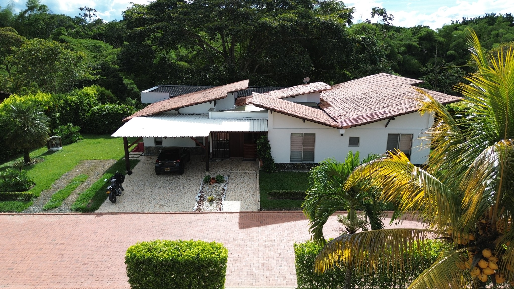 Casa en venta en Cerritos, Pereira · foto 2 de 24