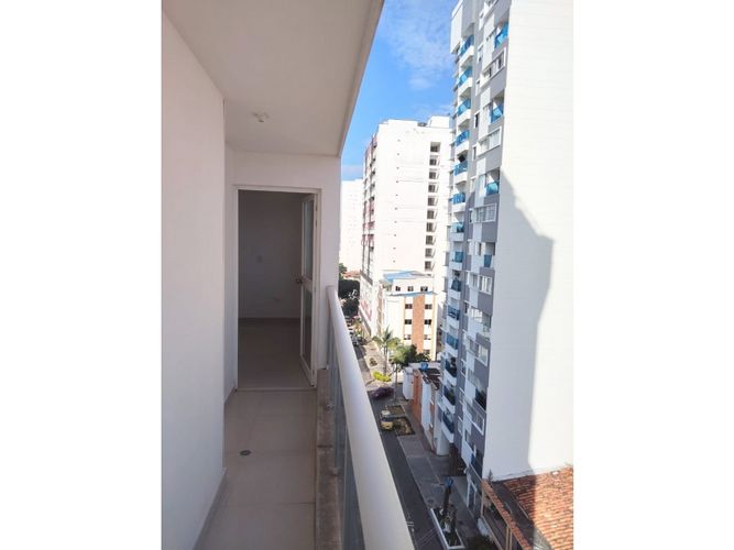 Apartamento de 3 alcobas en venta en San Alonso, Bucaramanga, 89 m² · foto 3 de 24
