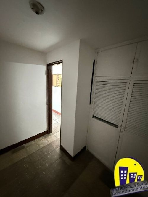 Casa de 2 alcobas en venta en Caicedo, Medellín, 55 m² · foto 7 de 12