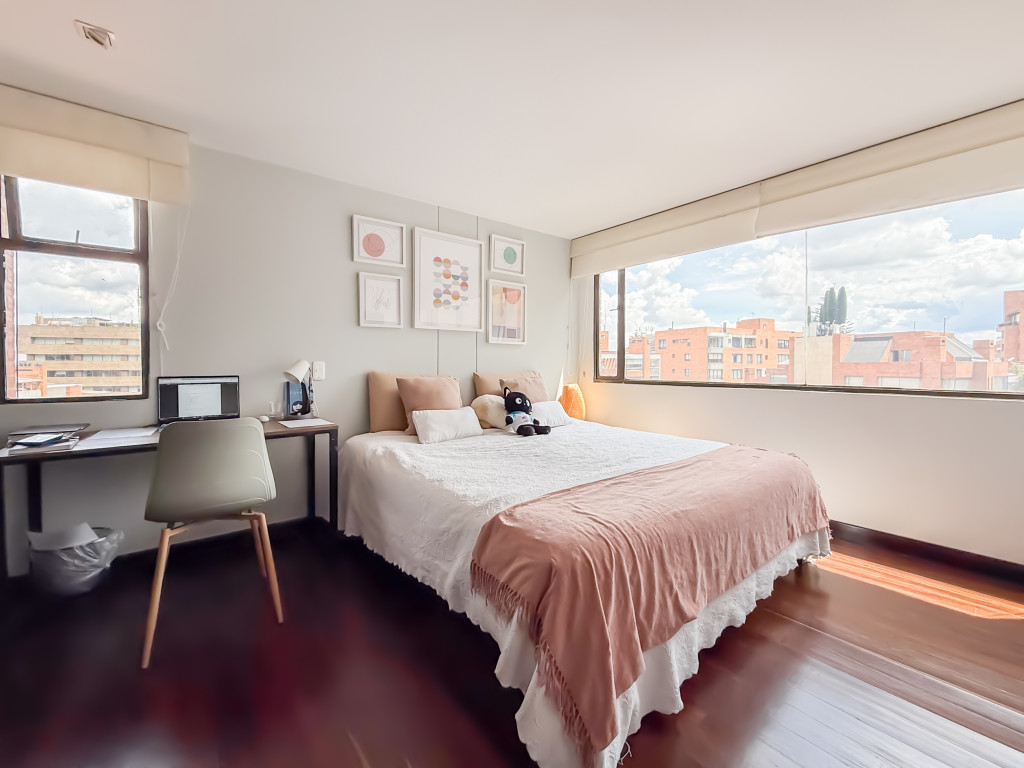 Apartamento en venta en Los Rosales, Bogotá · foto 20 de 21