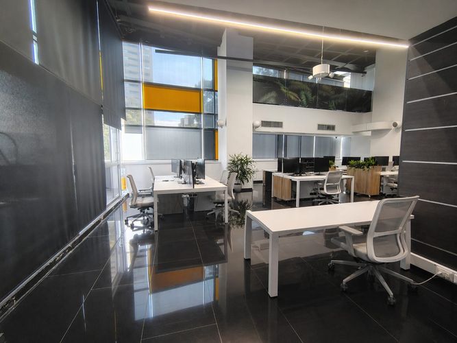 Oficina en arriendo en El Poblado, Medellín, 400 m² · foto 8 de 13
