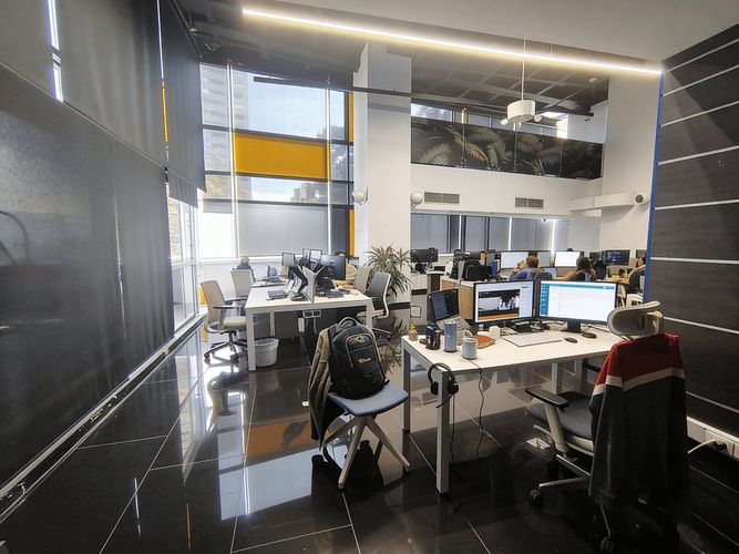 Oficina en arriendo en El Poblado, Medellín, 400 m² · foto 5 de 13