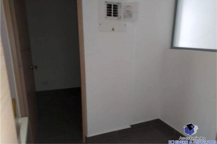 Apartamento de 3 alcobas en venta en Loma De Las Brujas, Envigado, 147 m² · foto 11 de 20