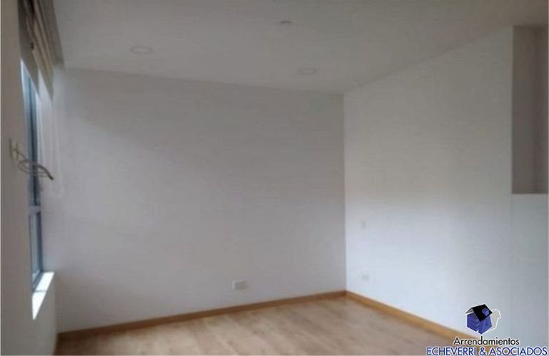 Apartamento de 3 alcobas en venta en Loma De Las Brujas, Envigado, 147 m² · foto 12 de 20