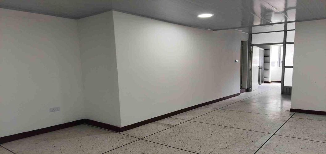 Oficina en venta en Centro, Armenia, 52 m² · foto 4 de 14