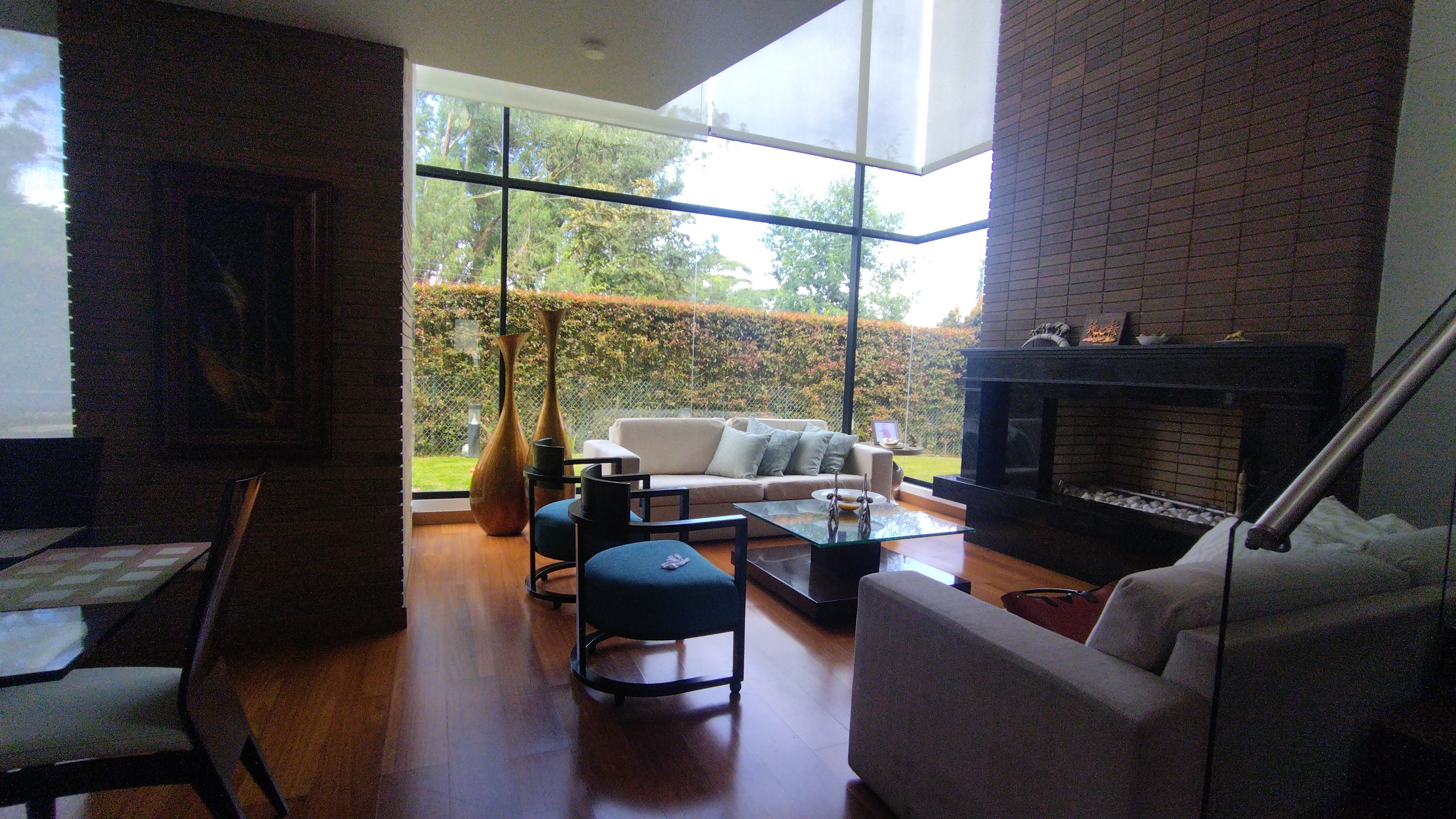 Casa en venta en Cerros De Suba, Bogotá · foto 2 de 23