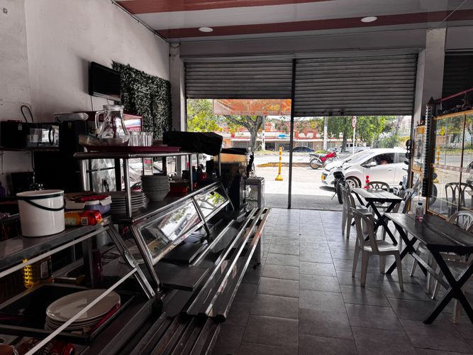 Casa de 8 alcobas en venta en Alfonso Lopez, Palmira, 520 m² · foto 21 de 24