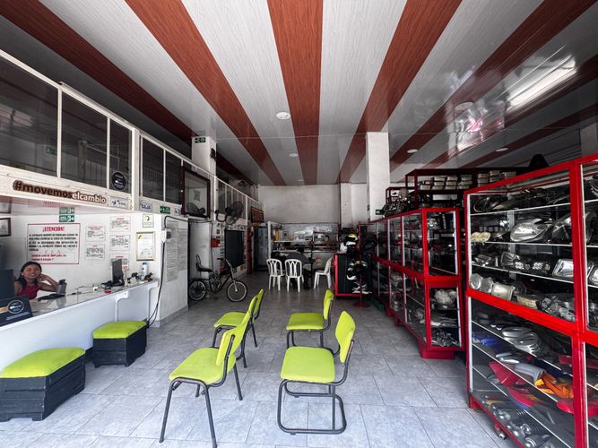 Casa de 8 alcobas en venta en Alfonso Lopez, Palmira, 520 m² · foto 11 de 24