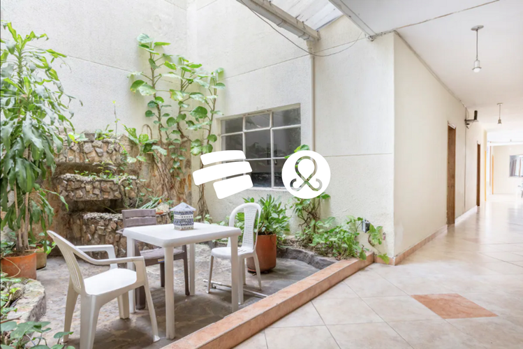 Casa de 7 alcobas en venta en Lorena, Medellín, 306 m² · foto 8 de 9