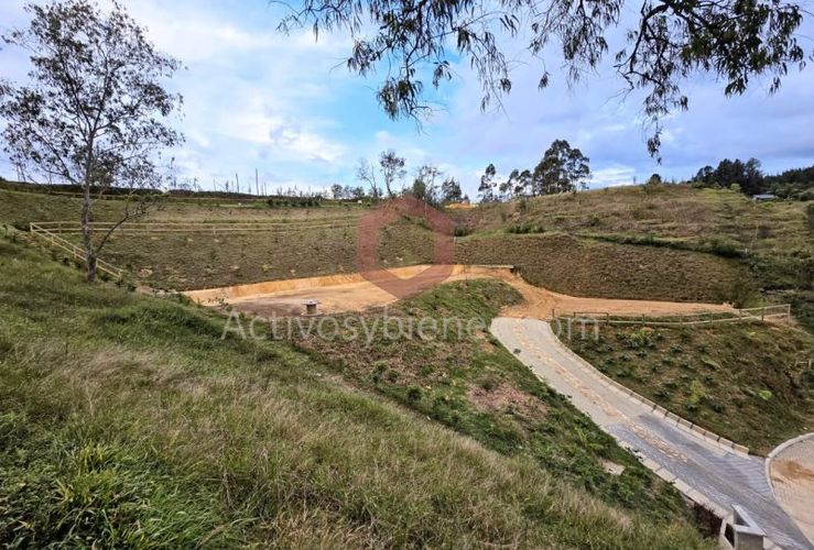 Lote en venta en Centro, Rionegro, 1600 m² · foto 8 de 12