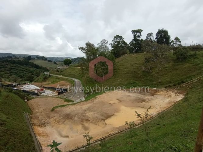 Lote en venta en Centro, Rionegro, 1600 m² · foto 9 de 12