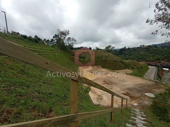 Lote en venta en Centro, Rionegro, 1600 m² · foto 11 de 12