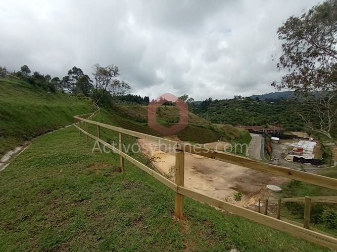 Lote en venta en Centro, Rionegro, 1600 m² · foto 12 de 12