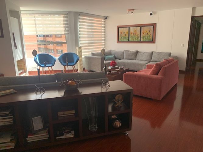 Apartamento en venta en Usaquen, Bogotá · foto 2 de 24