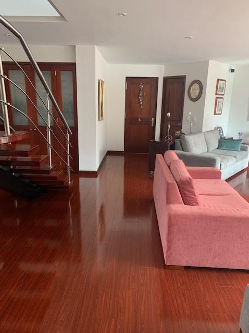 Apartamento en venta en Usaquen, Bogotá · foto 3 de 24