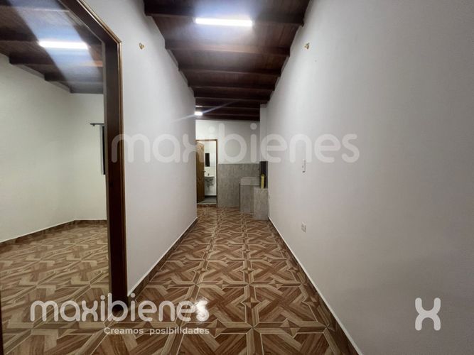 Casa de 4 alcobas en venta en San Isidro, Medellín, 110 m² · foto 9 de 12