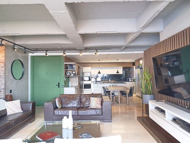 Apartamento de 2 alcobas en arriendo en El Poblado, Medellín, 127 m² · foto 3 de 19