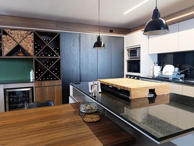 Apartamento de 2 alcobas en arriendo en El Poblado, Medellín, 127 m² · foto 6 de 19