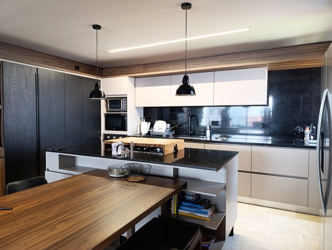 Apartamento de 2 alcobas en arriendo en El Poblado, Medellín, 127 m² · foto 9 de 19