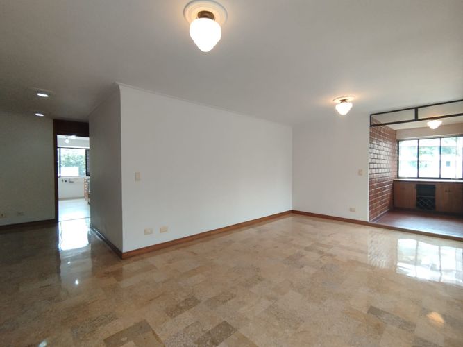 Apartamento de 3 alcobas en arriendo en El Poblado, Medellín, 114 m² · foto 11 de 20