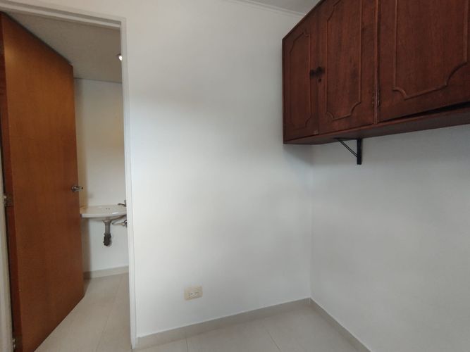 Apartamento de 3 alcobas en arriendo en El Poblado, Medellín, 114 m² · foto 15 de 20