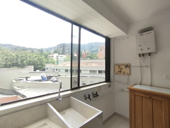 Apartamento de 3 alcobas en arriendo en El Poblado, Medellín, 114 m² · foto 20 de 20