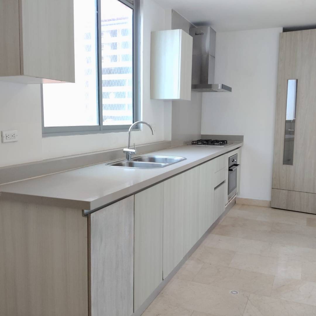 Apartamento en venta en Altos De Riomar, Barranquilla · foto 12 de 24