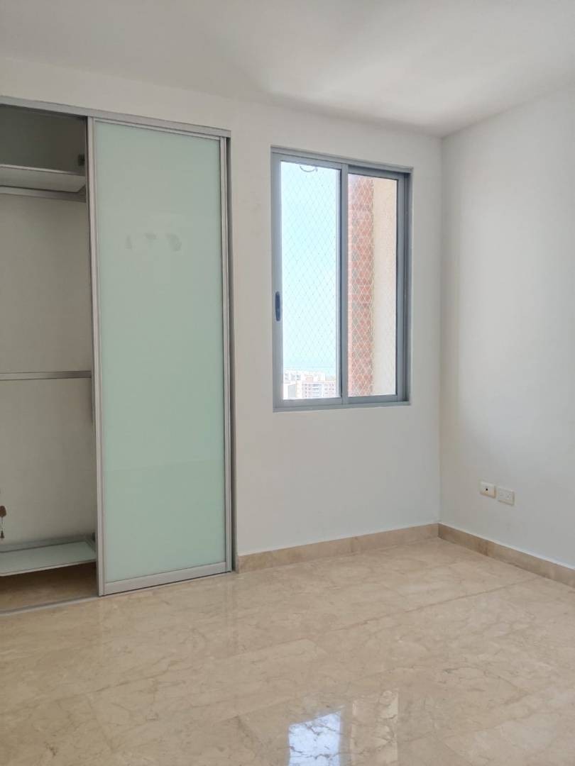 Apartamento en venta en Altos De Riomar, Barranquilla · foto 16 de 24