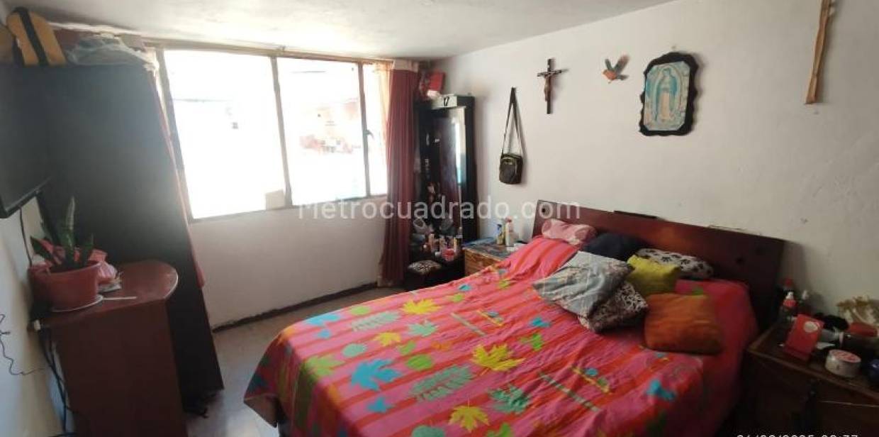 Casa en venta en Olarte, Bogotá · foto 10 de 18
