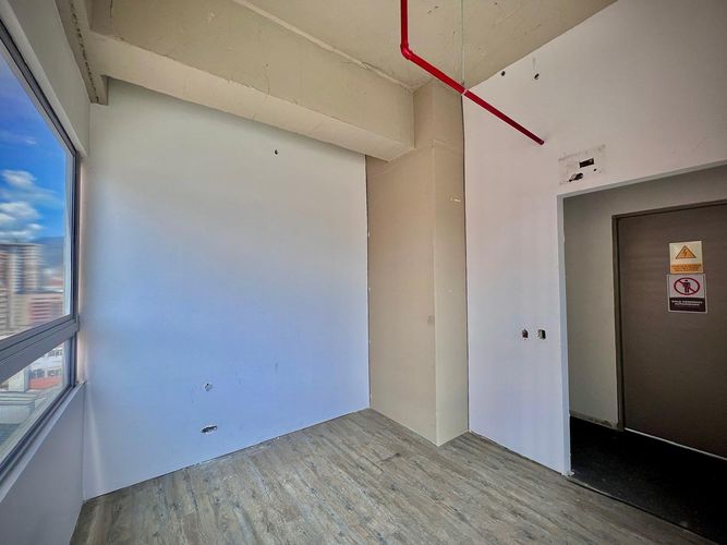Oficina en venta en Astorga, Medellín, 745 m² · foto 16 de 24