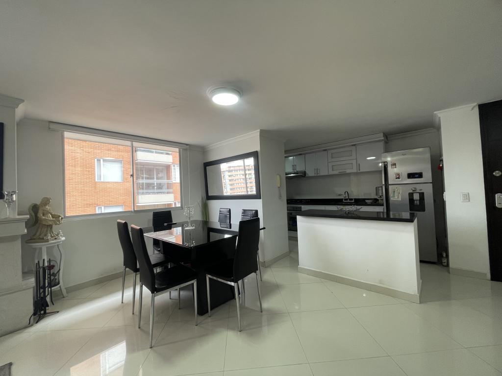 Apartamento en venta en Cedro Golf, Bogotá · foto 4 de 24