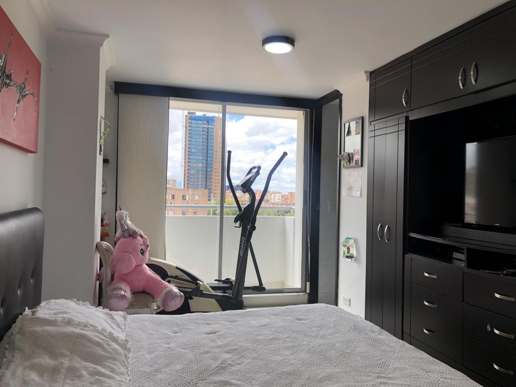 Apartamento en venta en Cedro Golf, Bogotá · foto 10 de 24