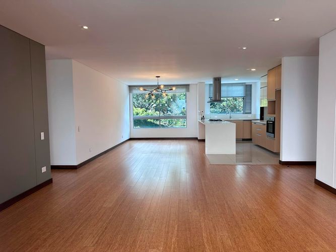 Apartamento de 3 alcobas en venta en El Poblado, Medellín, 170 m² · foto 6 de 18