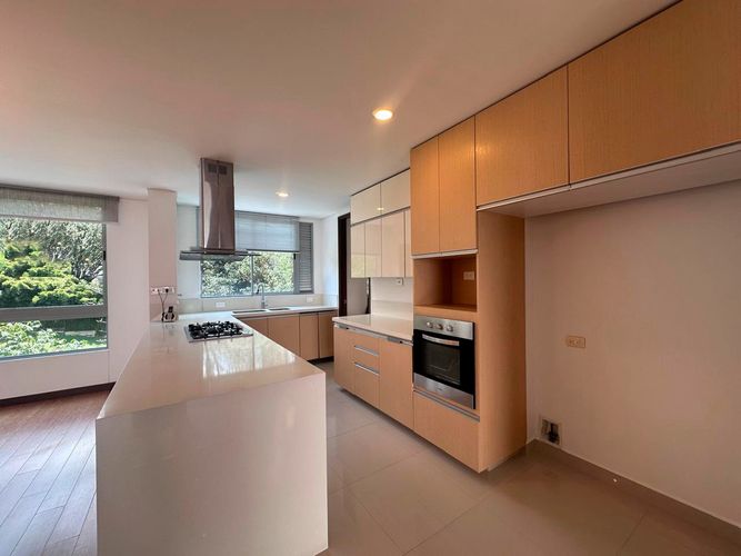 Apartamento de 3 alcobas en venta en El Poblado, Medellín, 170 m² · foto 8 de 18