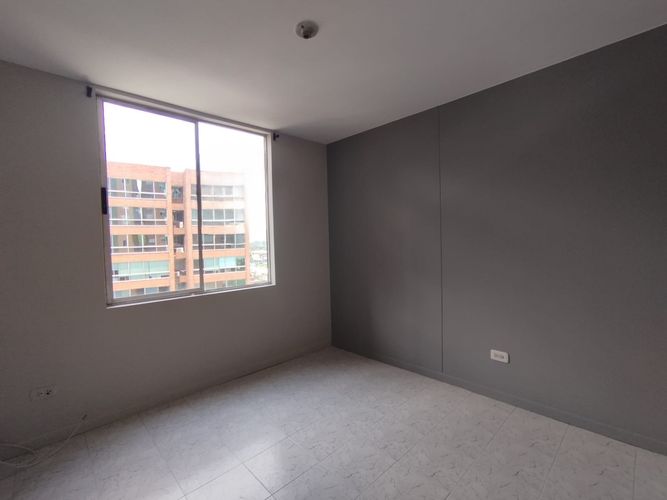 Apartamento de 3 alcobas en arriendo en Patio Bonito, Medellín, 78 m² · foto 7 de 20