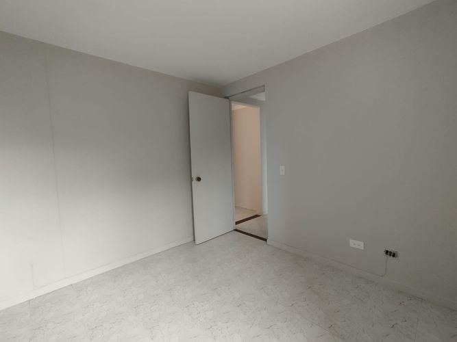 Apartamento de 3 alcobas en arriendo en Patio Bonito, Medellín, 78 m² · foto 8 de 20