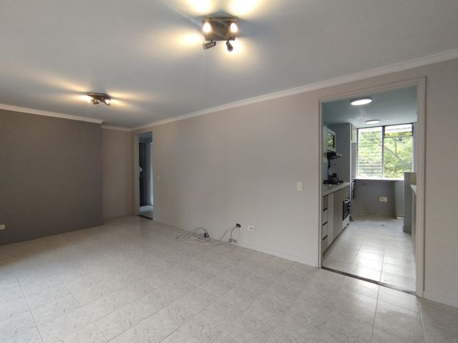 Apartamento de 3 alcobas en arriendo en Patio Bonito, Medellín, 78 m² · foto 15 de 20
