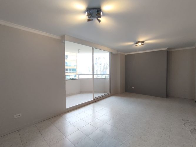 Apartamento de 3 alcobas en arriendo en Patio Bonito, Medellín, 78 m² · foto 16 de 20