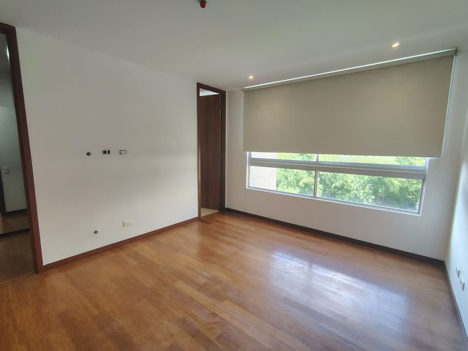 Apartamento de 3 alcobas en arriendo en El Poblado, Medellín, 161 m² · foto 11 de 18