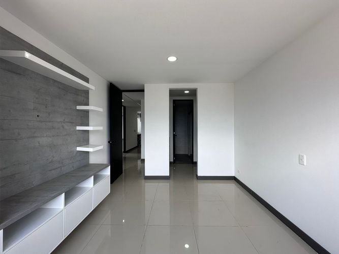 Apartamento de 3 alcobas en arriendo en El Poblado, Medellín, 160 m² · foto 12 de 20