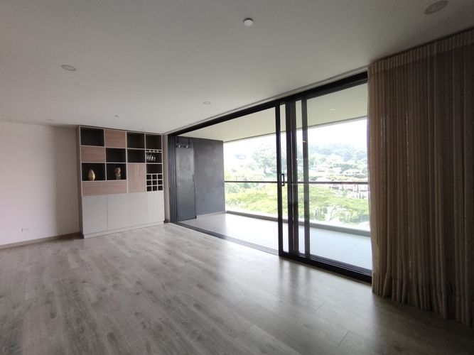 Apartamento de 2 alcobas en arriendo en El Poblado, Medellín, 89 m² · foto 7 de 20