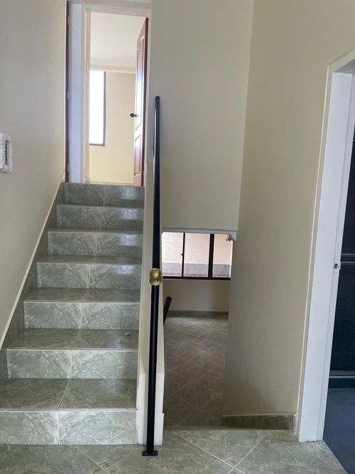 Casa de 5 alcobas en venta en La Irlanda, Armenia, 120 m² · foto 4 de 14