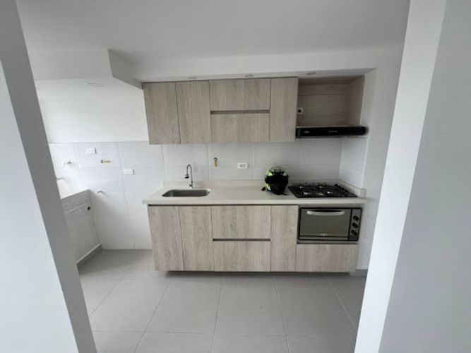 Apartamento de 2 alcobas en venta en El Porvenir, Rionegro, 50 m² · foto 3 de 16