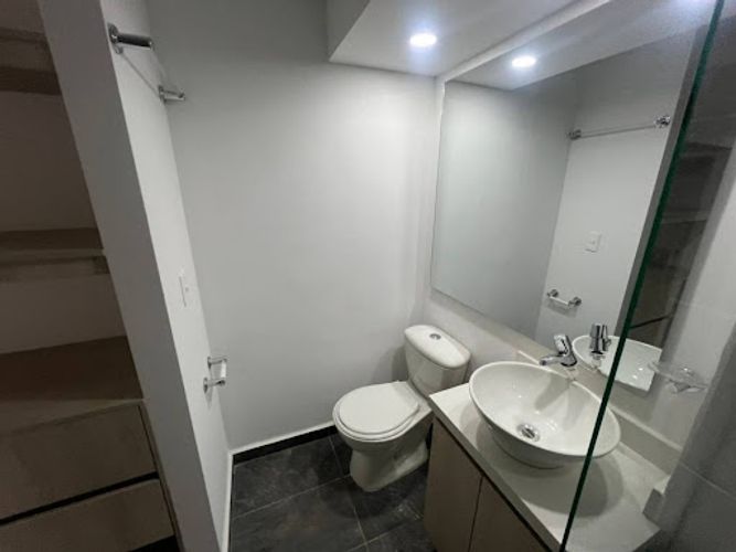 Apartamento de 2 alcobas en venta en El Porvenir, Rionegro, 50 m² · foto 14 de 16