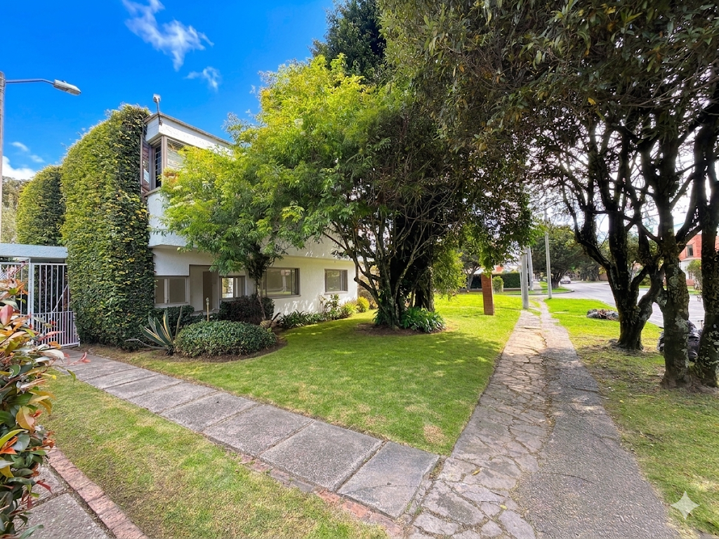 Casa en venta en Niza, Bogotá · foto 4 de 22